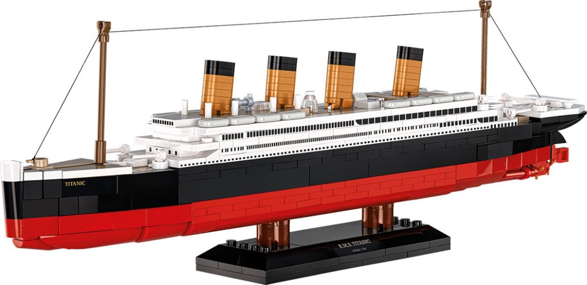 Cobi R.M.S. Titanic - KhalilMania
